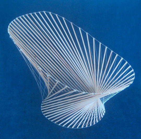 File:48 strut antiprism chair by pars 2.jpg