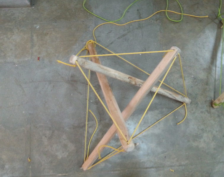 File:3 strut antiprism by passi.PNG