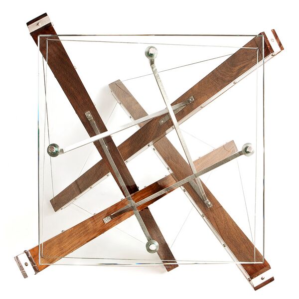 File:4 strut table pigeons nest by akke (1).jpg