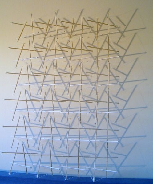 File:4x24 strut wall Marcelo Pars tensegrity040.jpg