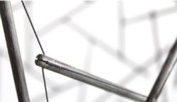 90 strut fuller sphere strut and tendon closeup.PNG