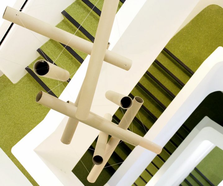 File:Lau Xue Yi Cardboard tubes.png