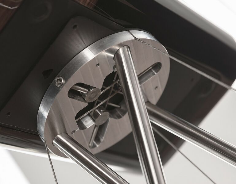 File:Q Acoustics 3 strut speaker stand plate2.jpg