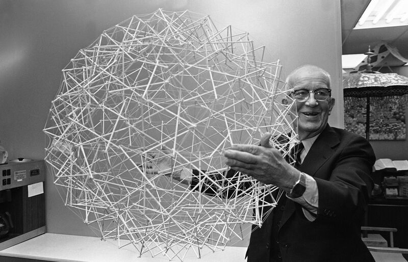 File:RBF with 92 prism tensegrity 19790418 B.jpg