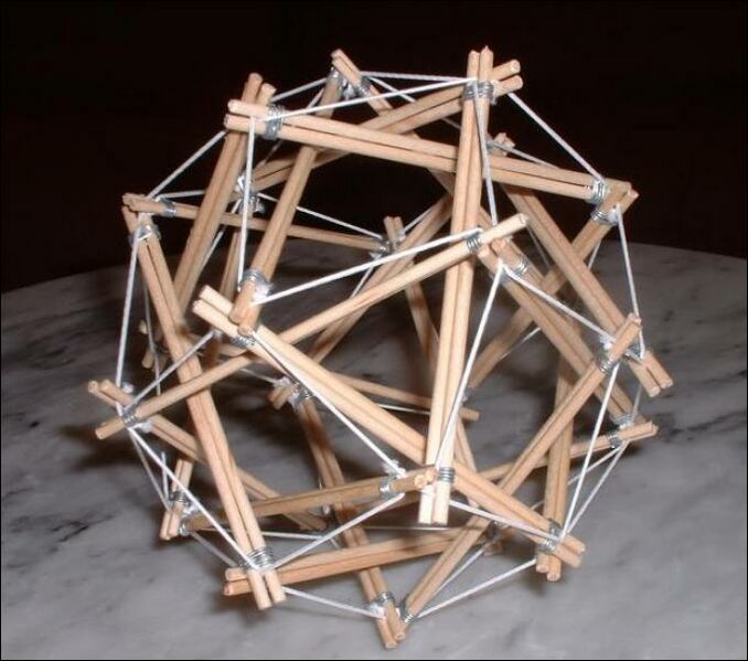 File:Rhombic Dodecahedron by Rossiter.jpg