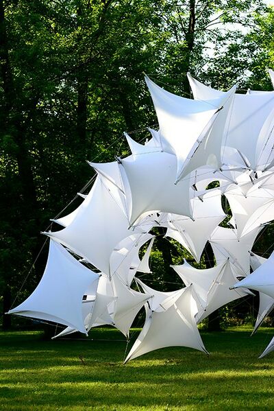 File:Underwood-Pav-Pavilion touching down.jpg